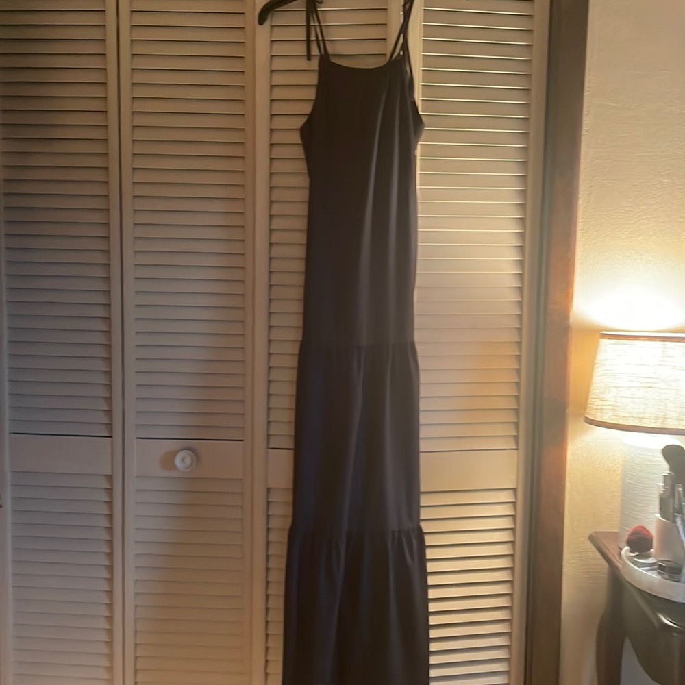Black maxi